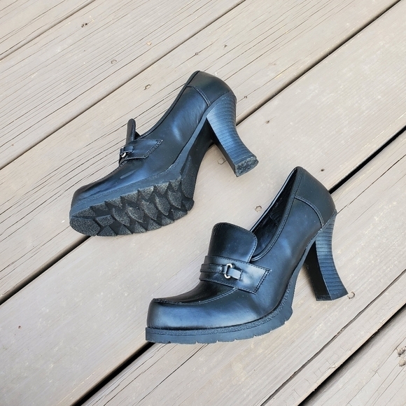 Vintage 90s y2k Bratz Black Faux Vegan Leather Horsebit Vamp Moc Toe Chunky Heel - Picture 2 of 8